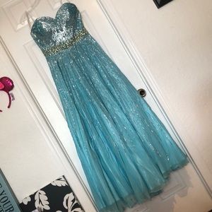 Sherri Hill Prom Dress